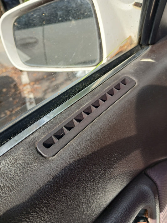 A70 Defroster Vent Set